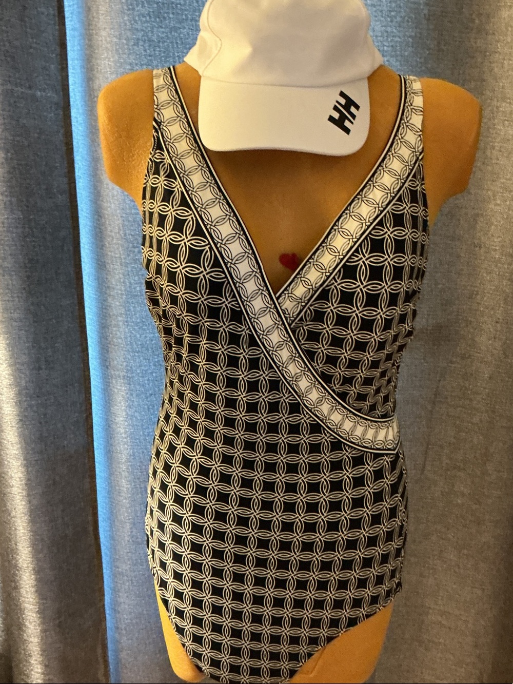 Gottex Black and White Geometric One-Piece Swimsuit